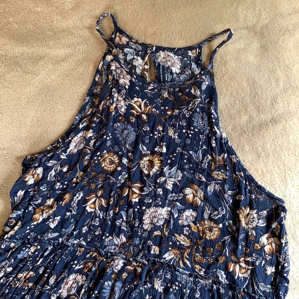 American Eagle Tank Top button back